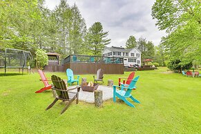 Greentown Home w/ Pool: 7 Mi to Lake Wallenpaupack