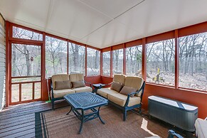 Front Royal Hilltop Cabin w/ Panoramic Views!