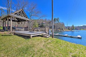 Deck + Lake Views: Grand Glenville Retreat