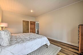 Deck + Lake Views: Grand Glenville Retreat