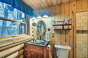 Gatlinburg Log Cabin w/ Hot Tub & Mountain Views!