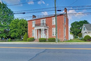 Historic West Virginia Home Built in 1854!