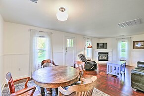 Ferndale Cottage on Private 20 Acre Farm!