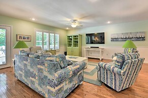 Lake Norman Retreat w/ Dock ~ 1 Mi to Marina!