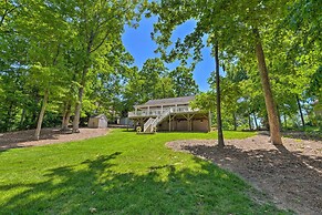 Lake Norman Retreat w/ Dock ~ 1 Mi to Marina!