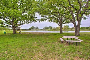 Emory Escape w/ Pond Access < 13 Mi to Lake!