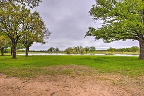 Emory Escape w/ Pond Access < 13 Mi to Lake!