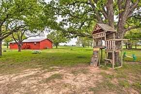 Emory Escape w/ Pond Access < 13 Mi to Lake!