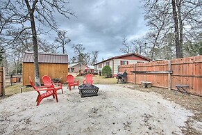 Pet-friendly Jefferson Retreat < 1 Mi to Lake!