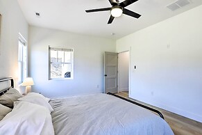 Lake Roosevelt Getaway w/ Lake + Mountain Views!