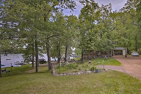Lakefront New Auburn Apt w/ Sauna & Sun Porch