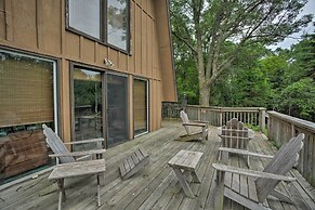 Lakeview 10-acre Kimball Cabin w/ Private Beach!