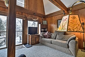 Lakeview 10-acre Kimball Cabin w/ Private Beach!