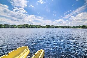 Lakefront Getaway w/ Canoe & Dock Fishing!