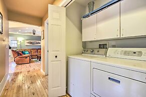 Lake Michigan Gem < Half-mi to Private Beach!