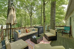 Lake Michigan Gem < Half-mi to Private Beach!