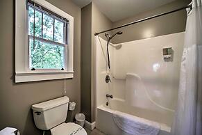 Bryson City Retreat: Fire Pit + Mountain Views!