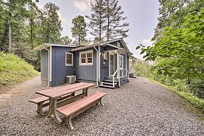 Bryson City Retreat: Fire Pit + Mountain Views!