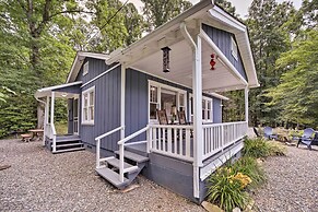 Bryson City Retreat: Fire Pit + Mountain Views!