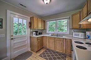 Bryson City Retreat: Fire Pit + Mountain Views!