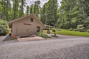 Bryson City Retreat: Fire Pit + Mountain Views!