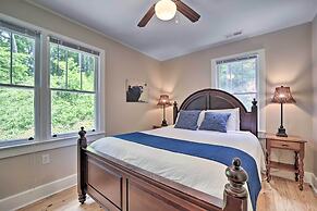 Bryson City Retreat: Fire Pit + Mountain Views!