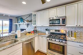 Spacious Lakefront Home in White Lake w/ Hot Tub!