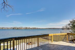 Spacious Lakefront Home in White Lake w/ Hot Tub!