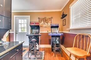 Lakefront Cayuga Retreat w/ Private Deck & Hot Tub