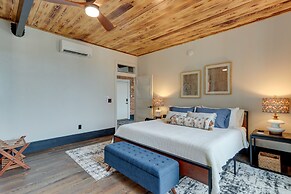 Luxurious Downtown Murphy Vacation Rental Loft!