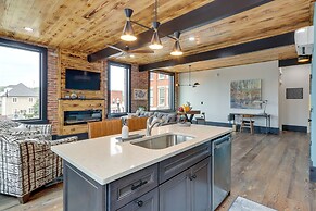 Luxurious Downtown Murphy Vacation Rental Loft!