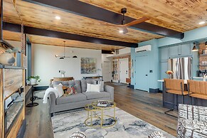Luxurious Downtown Murphy Vacation Rental Loft!
