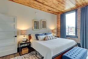 Luxurious Downtown Murphy Vacation Rental Loft!