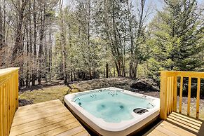 Lake George Oasis w/ 9 Acres, Hot Tub & Game Room!