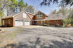 Lake George Oasis w/ 9 Acres, Hot Tub & Game Room!