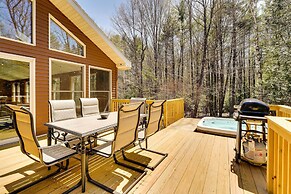 Lake George Oasis w/ 9 Acres, Hot Tub & Game Room!