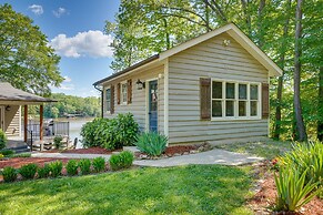 Lakefront Vacation Rental w/ Views & Hot Tub!