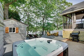 Lakefront Vacation Rental w/ Views & Hot Tub!