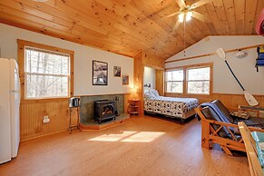 Cabin w/ Hot Tub - Near Nantahala Outdoor Center!