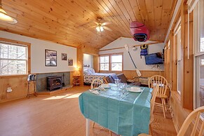 Cabin w/ Hot Tub - Near Nantahala Outdoor Center!
