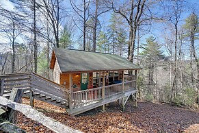 Cabin w/ Hot Tub - Near Nantahala Outdoor Center!