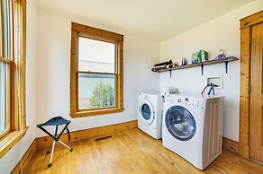 Mackinaw City Getaway - 3 Mi to City Beach!