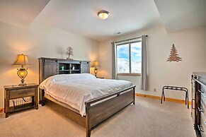 Pateros Home w/ Deck, 7 Mi to Alta Lake Park!