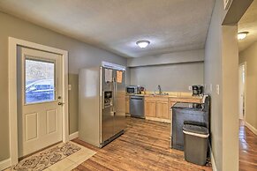 Mullens Cabin w/ Gas Grill & Mountain Views!