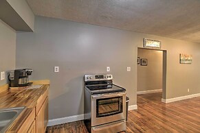 Mullens Cabin w/ Gas Grill & Mountain Views!