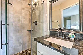 Peaceful Atascosa Home w/ Balcony & Deck!