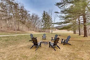 Pet-friendly Blue Mounds Vacation Rental w/ Yard!