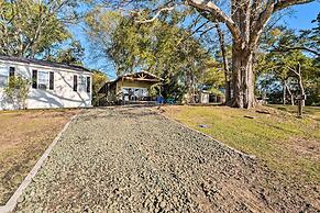 Lovely Toledo Bend Studio w/ Scenic Views!