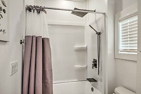 Lovely Toledo Bend Studio w/ Scenic Views!