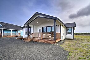 Modern Ocean Shores Home w/ Fire Pit!